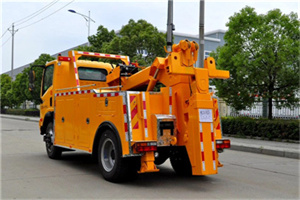 西城区高速路拖车费